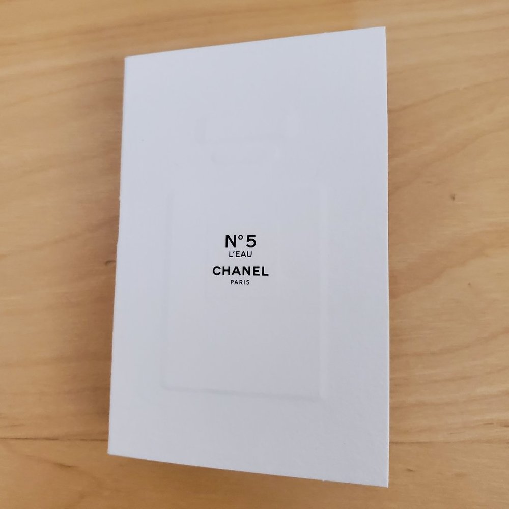 Chanel N 5 L'EAU Sample Spray Travel Size Women